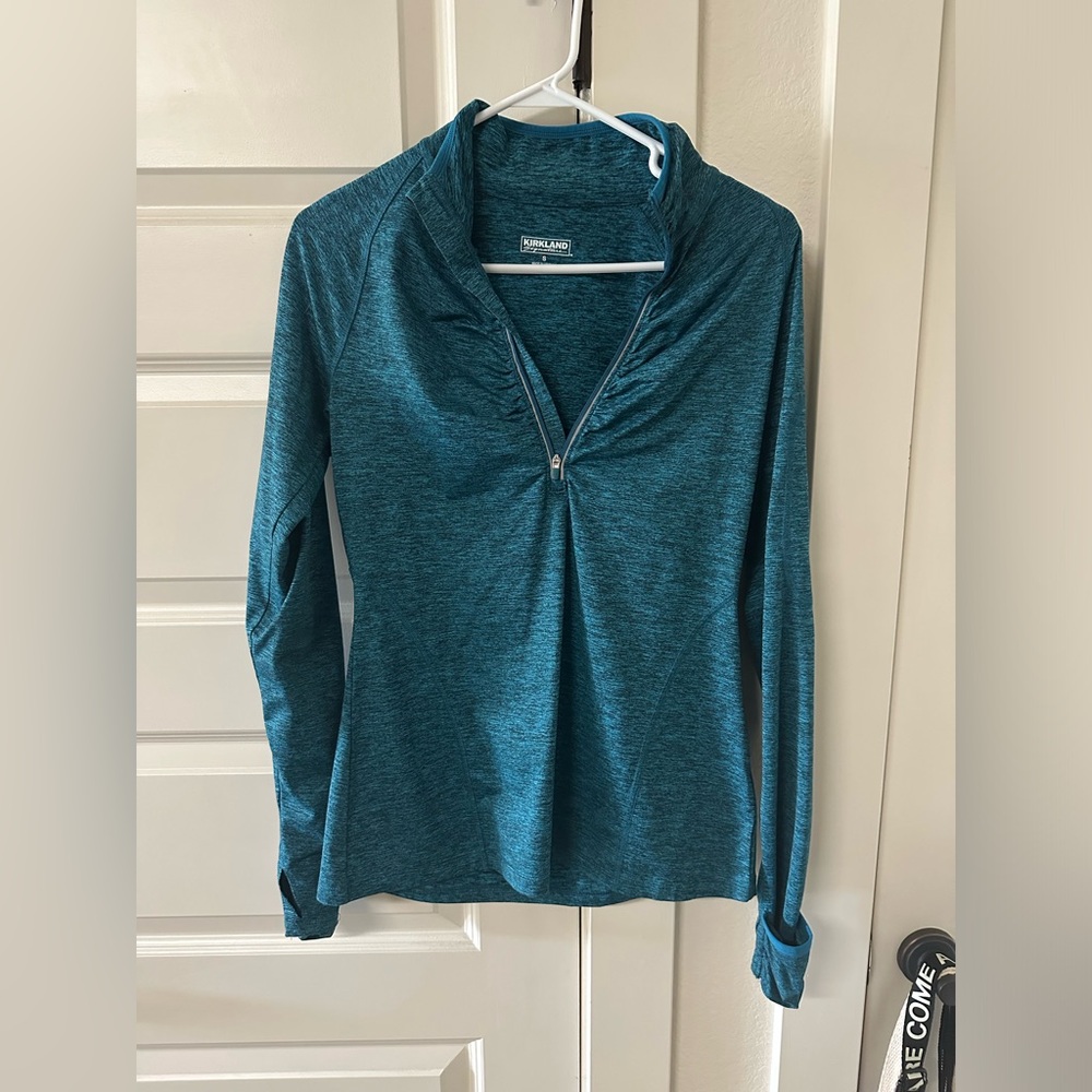 Women’s fleece 3/4 zip pullover athletic long sleeve top